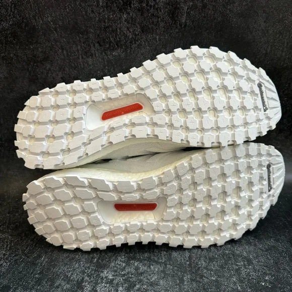 NIB adidas UltraBoost All Terrain M's size 10.5 - Picture 6 of 6